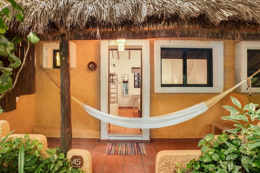 Hotel Casa Colibri Плайя-дель-Кармен Екстер'єр фото