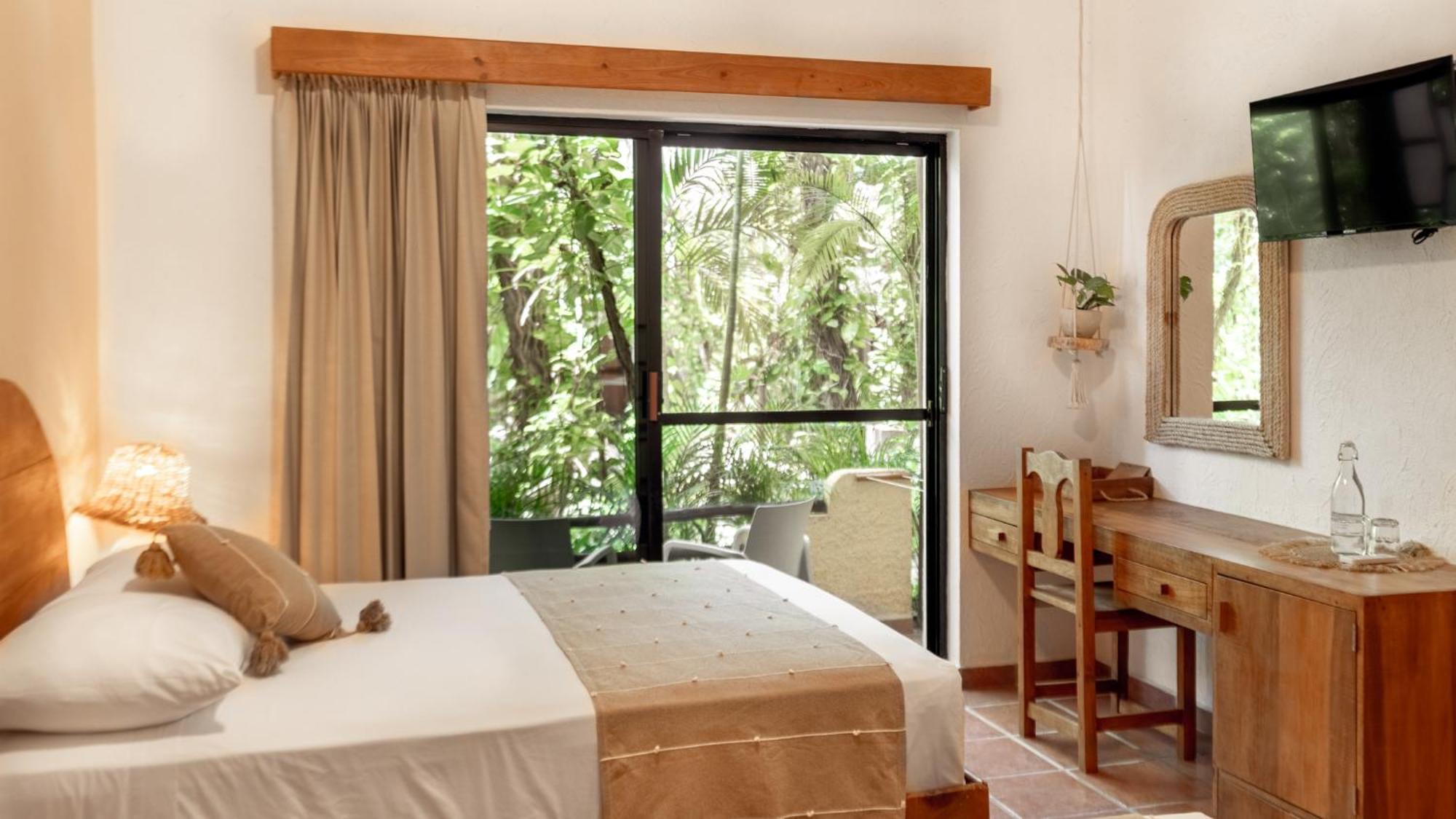 Hotel Casa Colibri Плайя-дель-Кармен Екстер'єр фото